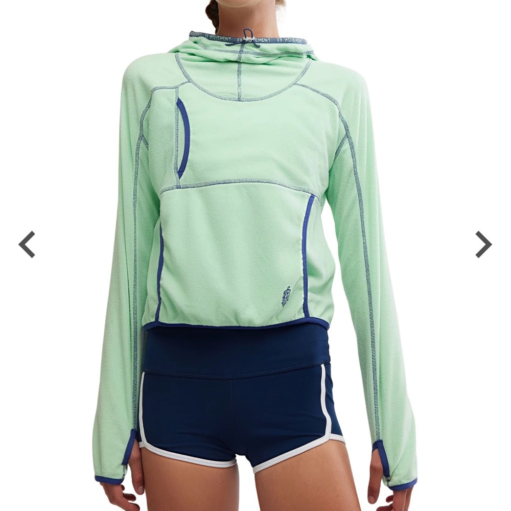 Free People Movement On The Run Lightweight Pullover Size Large NWT